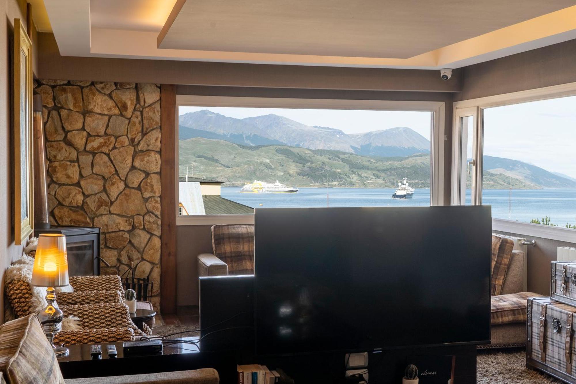 Lennox Ushuaia Hotel Exterior foto